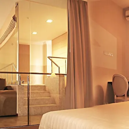Otel Uliss 3*