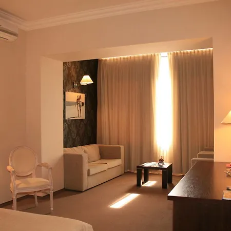 Uliss Hotel 3*
