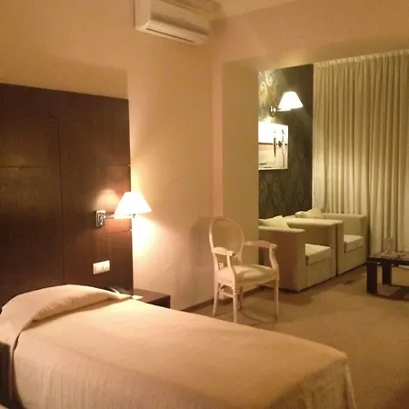 Otel Uliss 3*
