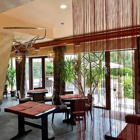 Hotel Uliss 3*